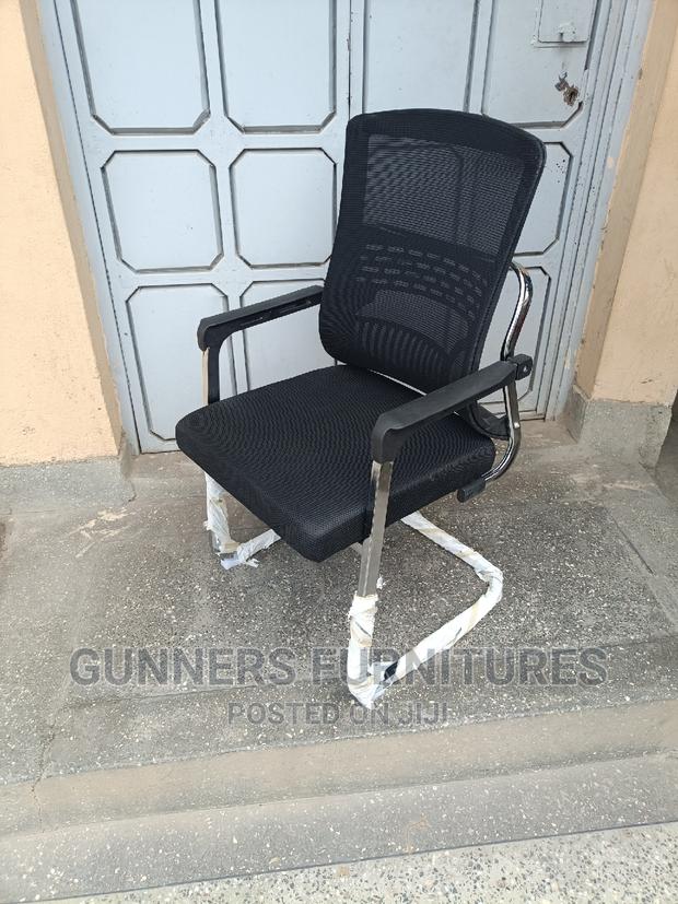 Office Chair Visitors Chairs - main view