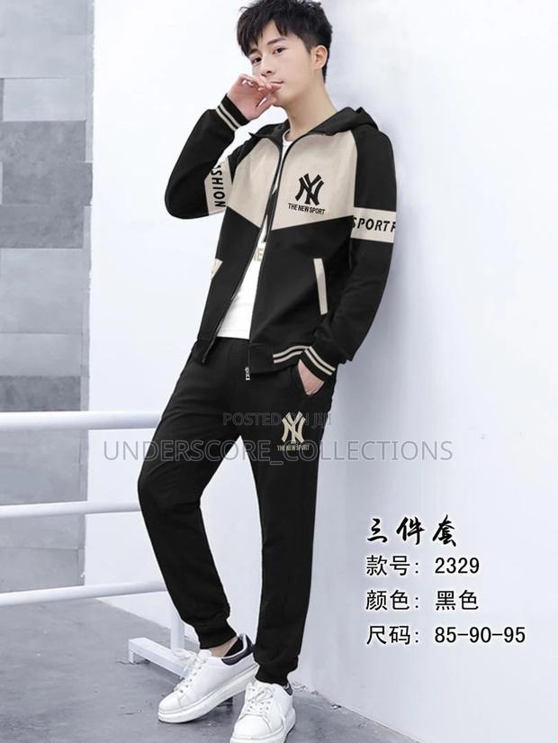 High-End Quality Three Piece Boys Tracksuit - thumbnail 8