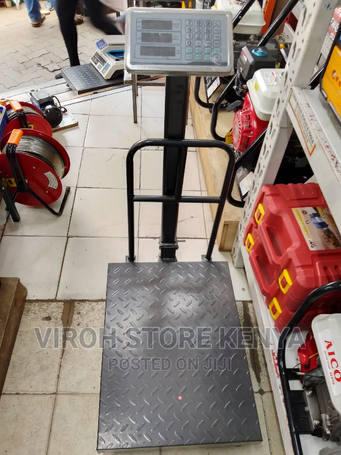 300kgs Big Base Store Scale With Grill