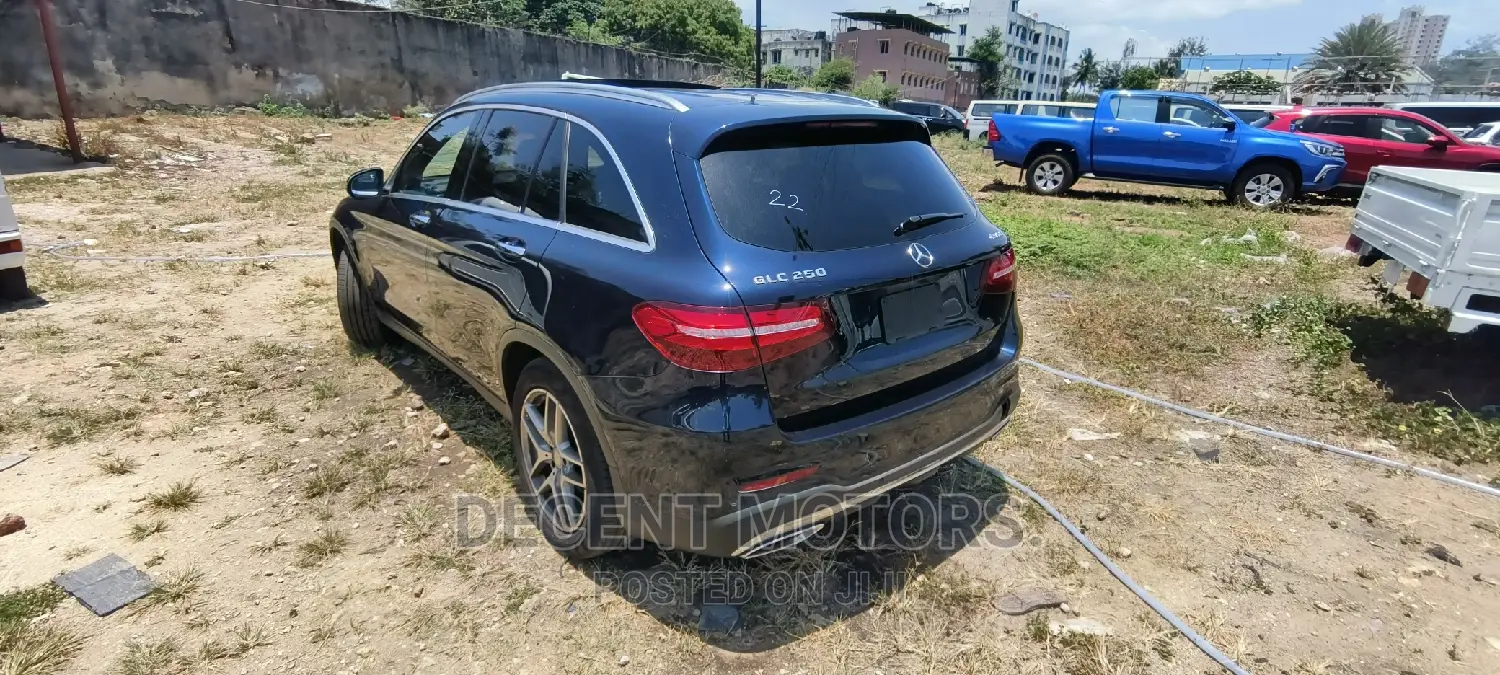Mercedes-Benz GLC-Class 2017 Black