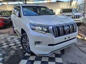 Toyota Land Cruiser Prado 2019 Pearl