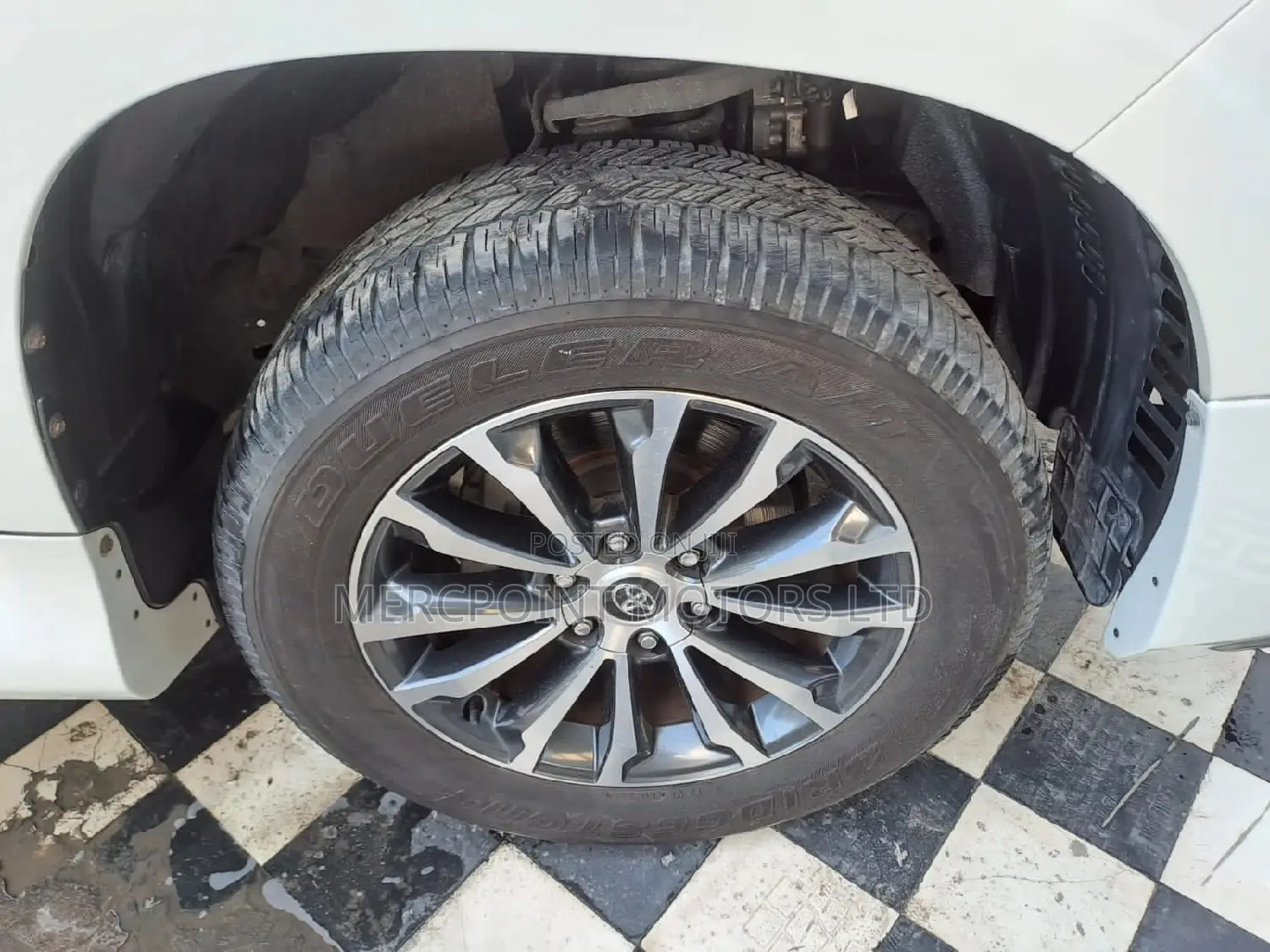 Toyota Land Cruiser Prado 2019 Pearl