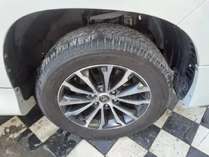 Toyota Land Cruiser Prado 2019 Pearl