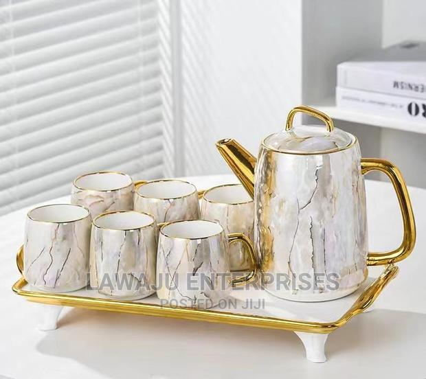 8 in 1 Tea Set With 6 Cups