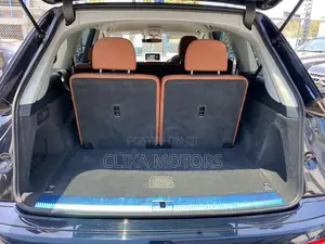 Audi Q7 2017 Black