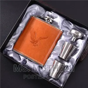 Leather Cover Whiskey Flask With Two Tot Glasses*