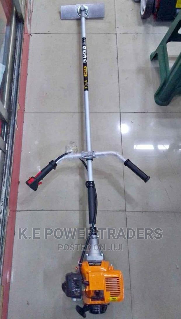 Powerful Proffesional Brush Cutter