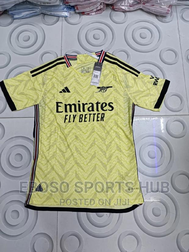 Arsenal Green Jersey - thumbnail 3