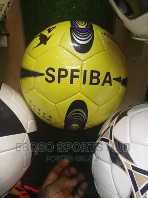 Size 4 Tubeless Football