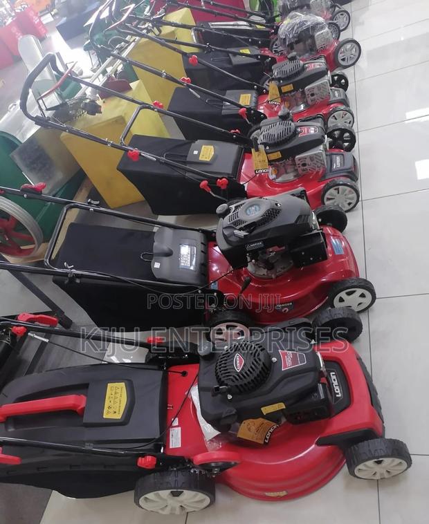 High Quality Lawnmower Hanseatic Machines Now Available - thumbnail 3