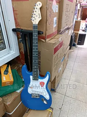 Fender 24 Freet Solo Guitar