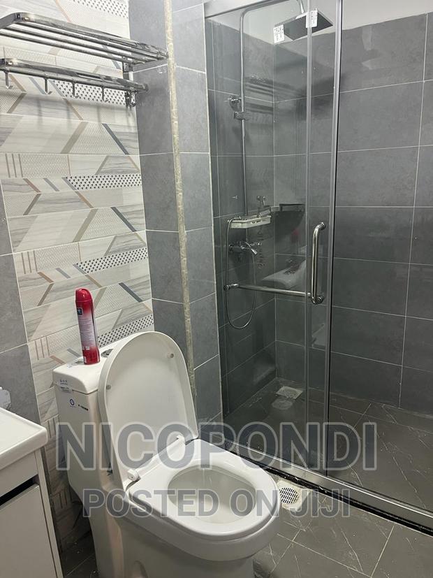 Furnished 1bdrm Apartment in Valley Arcade for rent - thumbnail 7