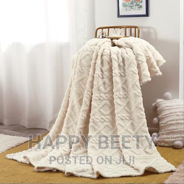 Fleece Blankets - thumbnail 2