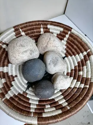 River Bed Decorative Pebble Stones