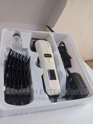 Geemy Rechargeable Shaver - main view