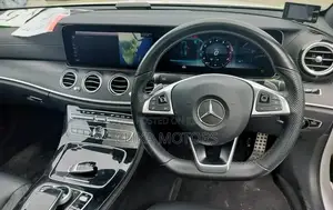 Mercedes-Benz E200 2016 White