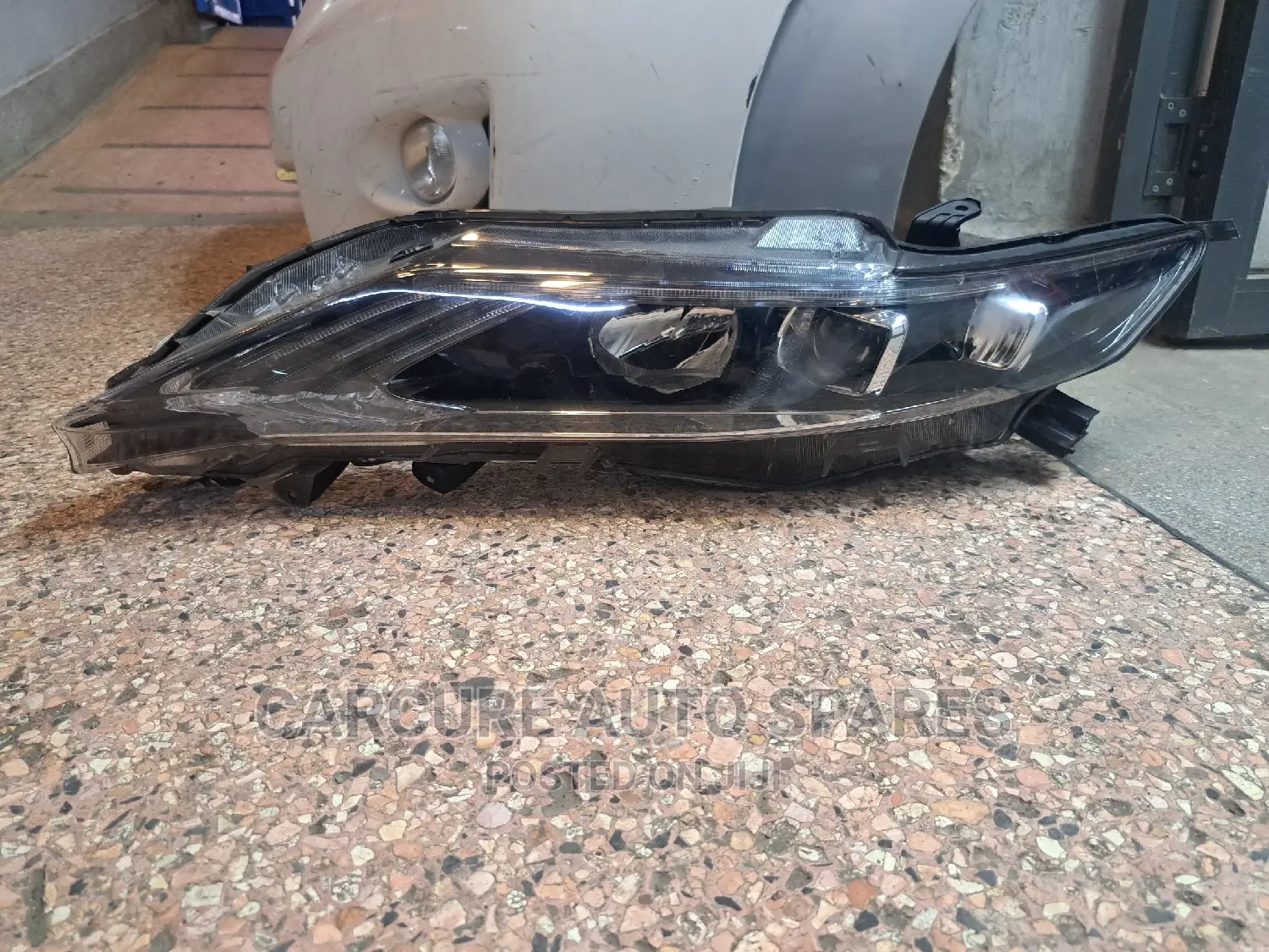 Harrier 2014-2020 Headlight 48-147