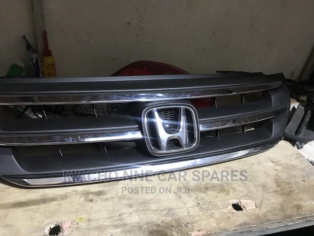 Honda CRV RM1/RM4 Grill - main view