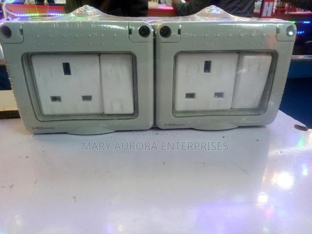 Twin Socket Waterproof - thumbnail 2