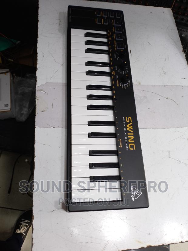 Behringer Swing 32 Key Midi Keyboard