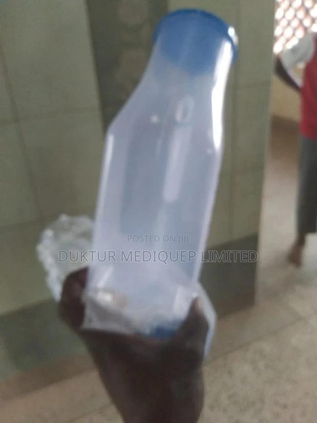 1L Plastic Standing Urine Bottle/ Container - thumbnail 2