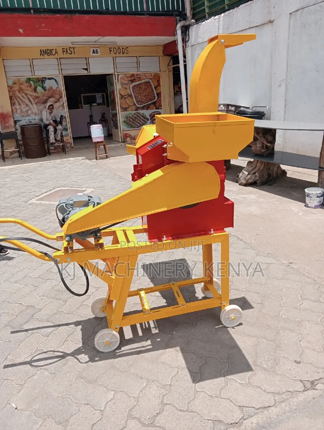 Milano Electric Powered Feed Chopper (Quality)
