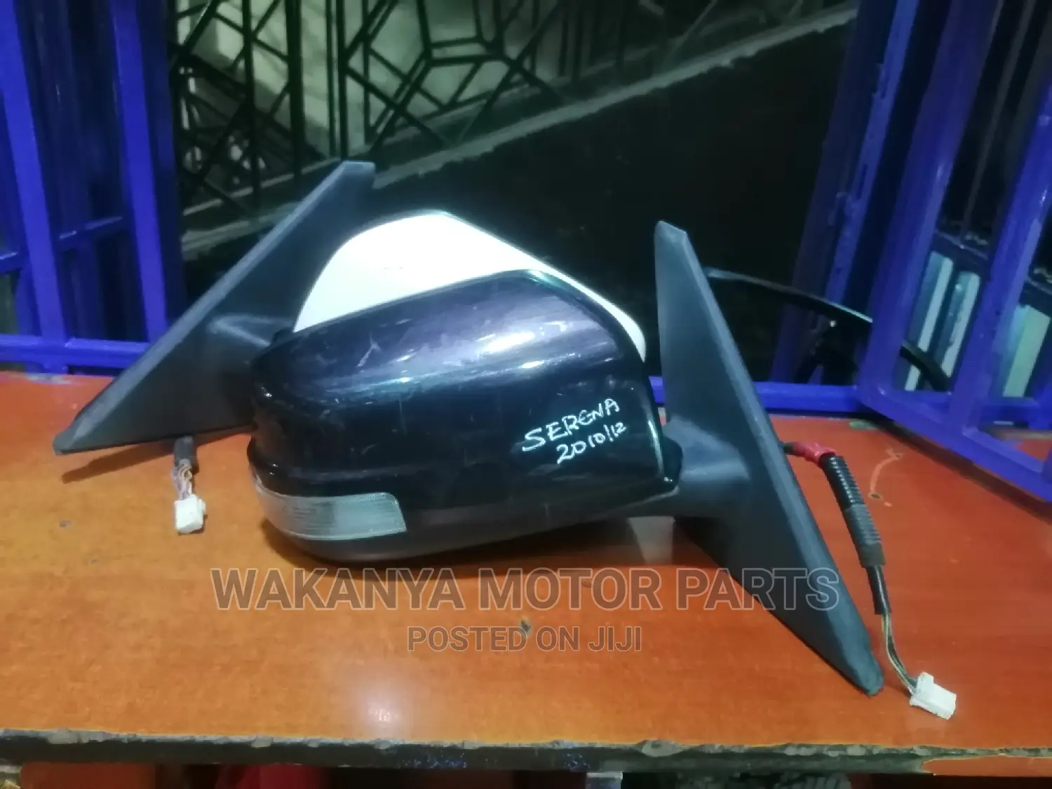 Nissan Serena C26, 2010/2012 Power Side Mirror With Blinker