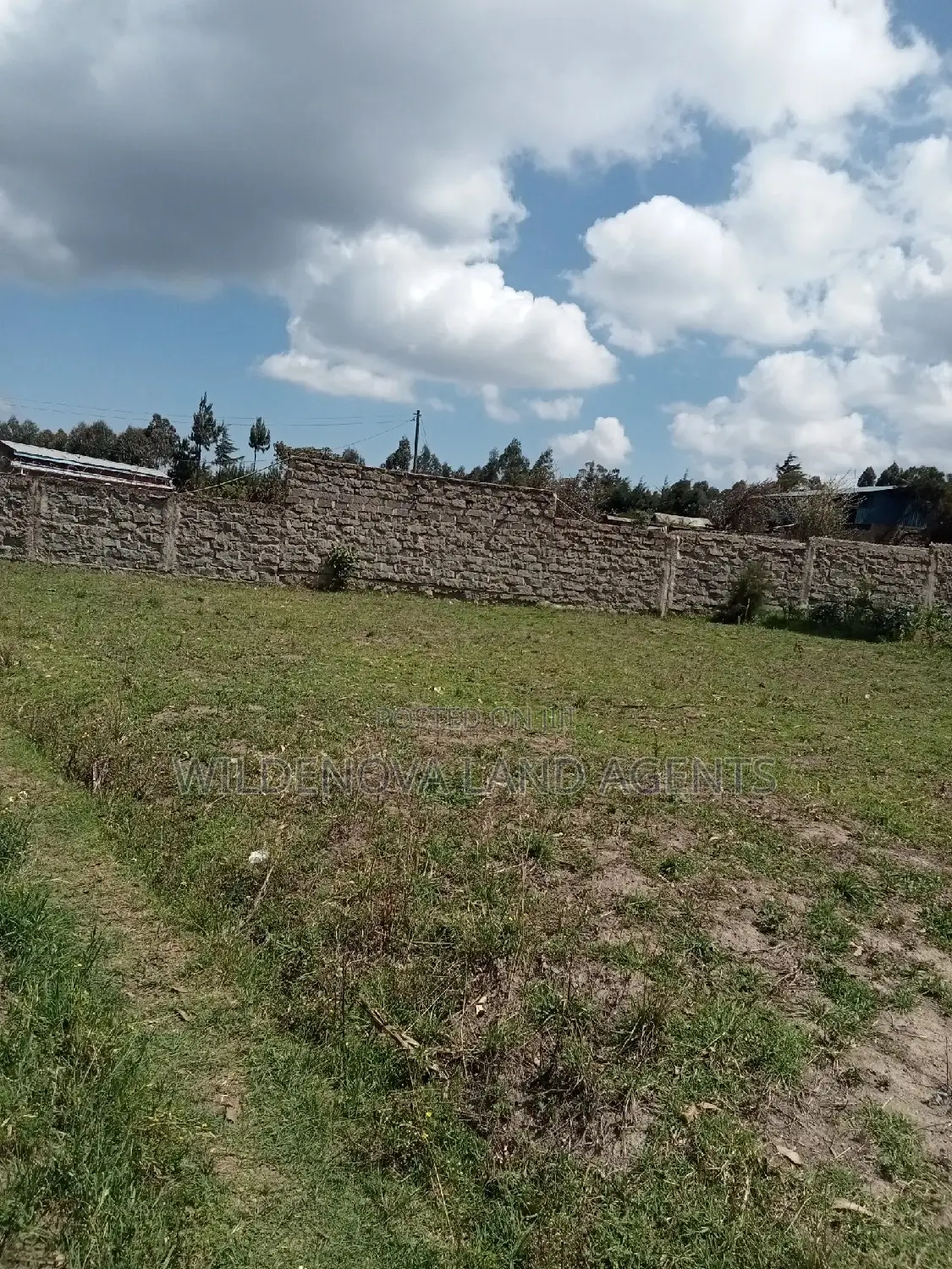 50*100 Plot on Sale at Flyover Kinangop