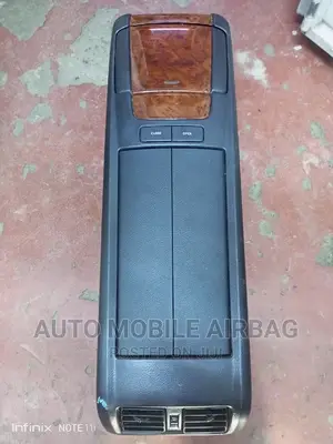 Harrier Arm Rest With Cup Holder