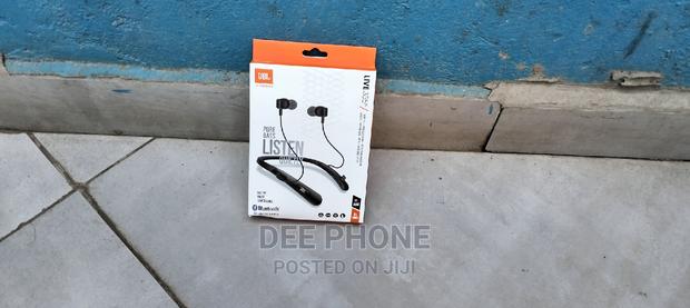 JBL Live 335 Wireless Earphones - thumbnail 4
