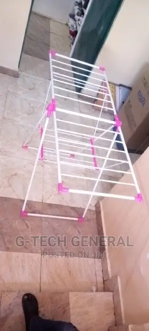 Outdoor Portable Clothe Rack-Pink