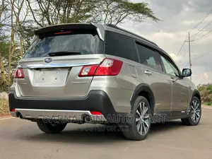 Subaru Exiga 2016 Silver