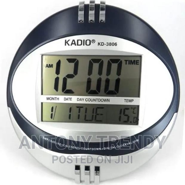 Alarm/Calendar/Temperature Display Clock