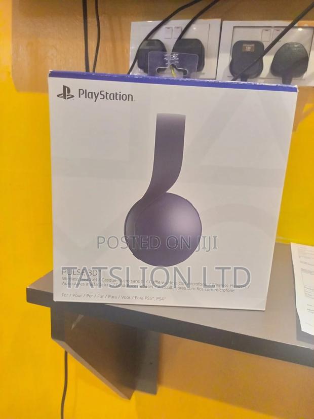 Playstation PULSE 3D Headset - main view