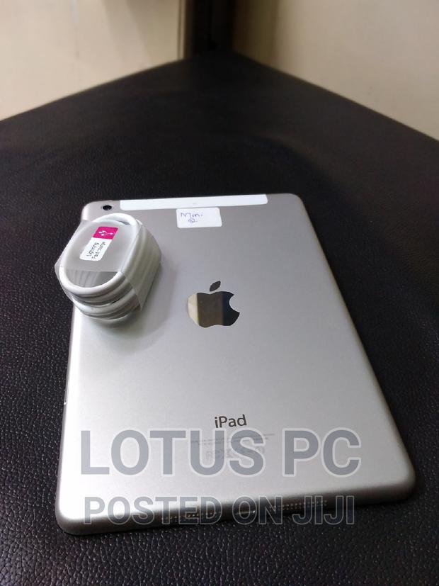Apple iPad mini 2 16 GB Silver
