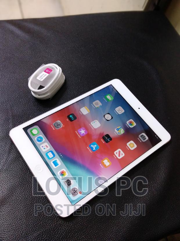 Apple iPad mini 2 16 GB Silver - thumbnail 2