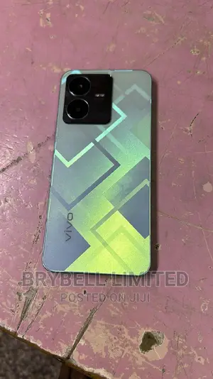 Vivo Y22 64 GB Gray