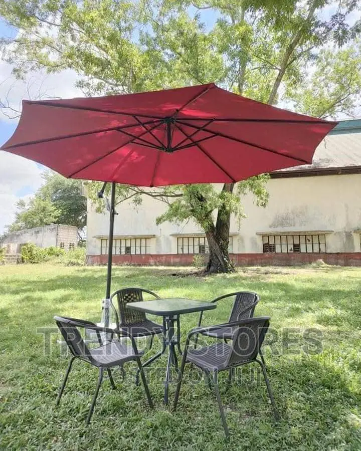 Cantilever Parasol 10ft With Crankshaft Adjusting Shaft