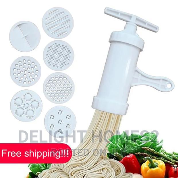 Press Pasta Machine - main view