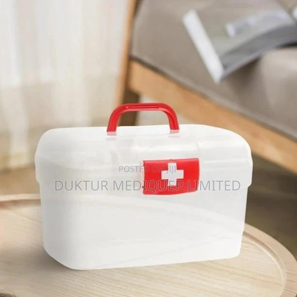 Transparent Plastic First Aid Box Size: 27*19*6cm - thumbnail 3
