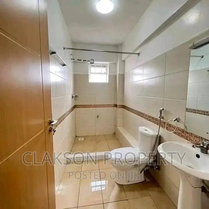 3bdrm Apartment in Naivasha Road, Dagoretti for rent