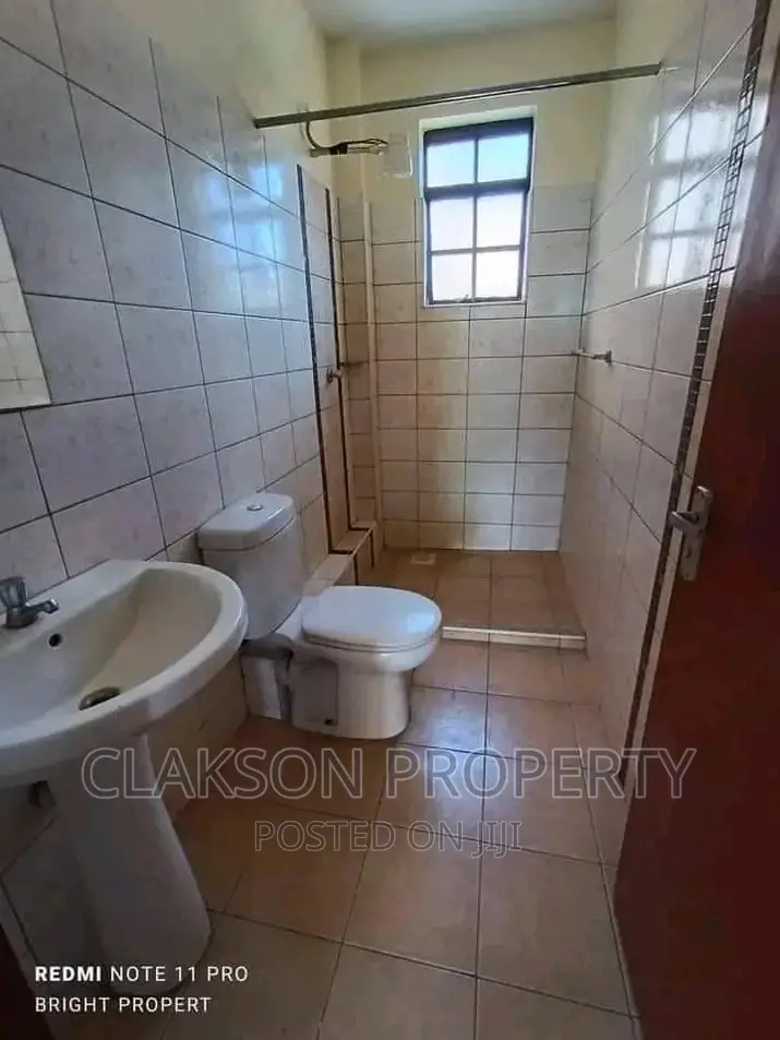 3bdrm Apartment in Ngongroad, Kilimani for rent
