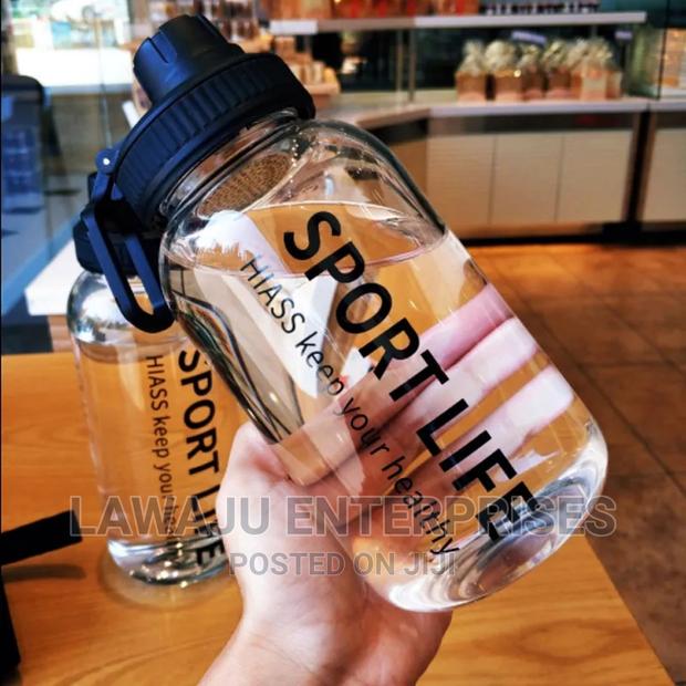 700ml Glass Water Bottle - main view
