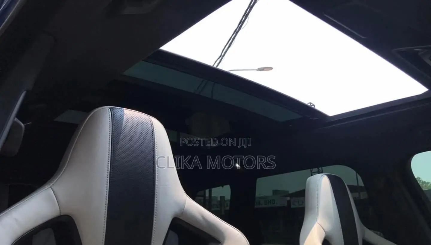 Land Rover Range Rover 2016 Blue