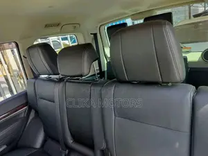 Mitsubishi Pajero 2017 Silver