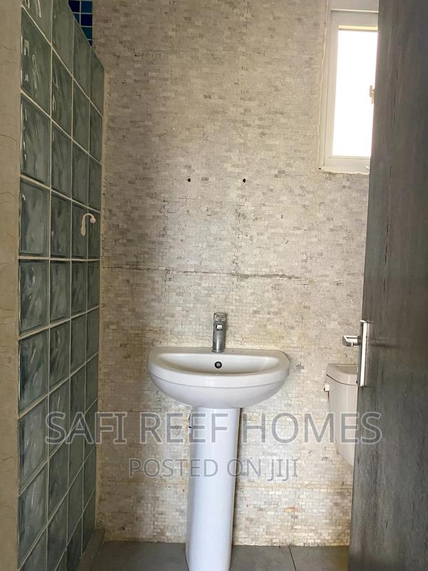 2bdrm Apartment in Nyali for rent - thumbnail 13