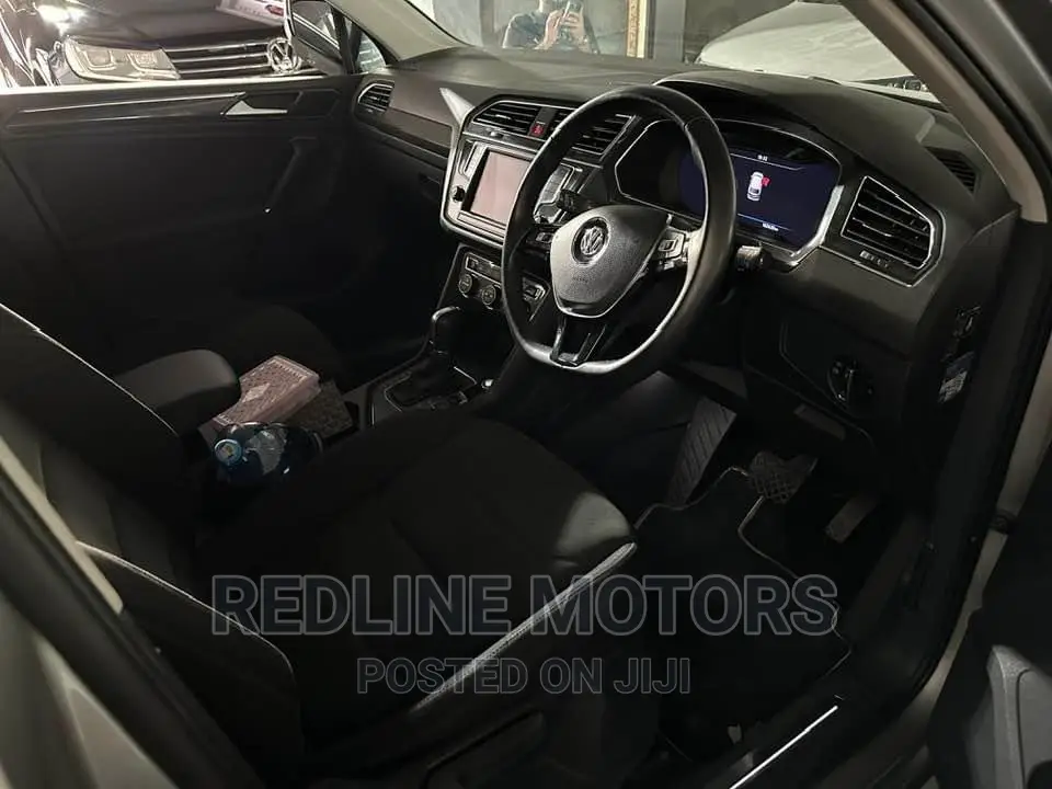 Volkswagen Tiguan 2017 Silver