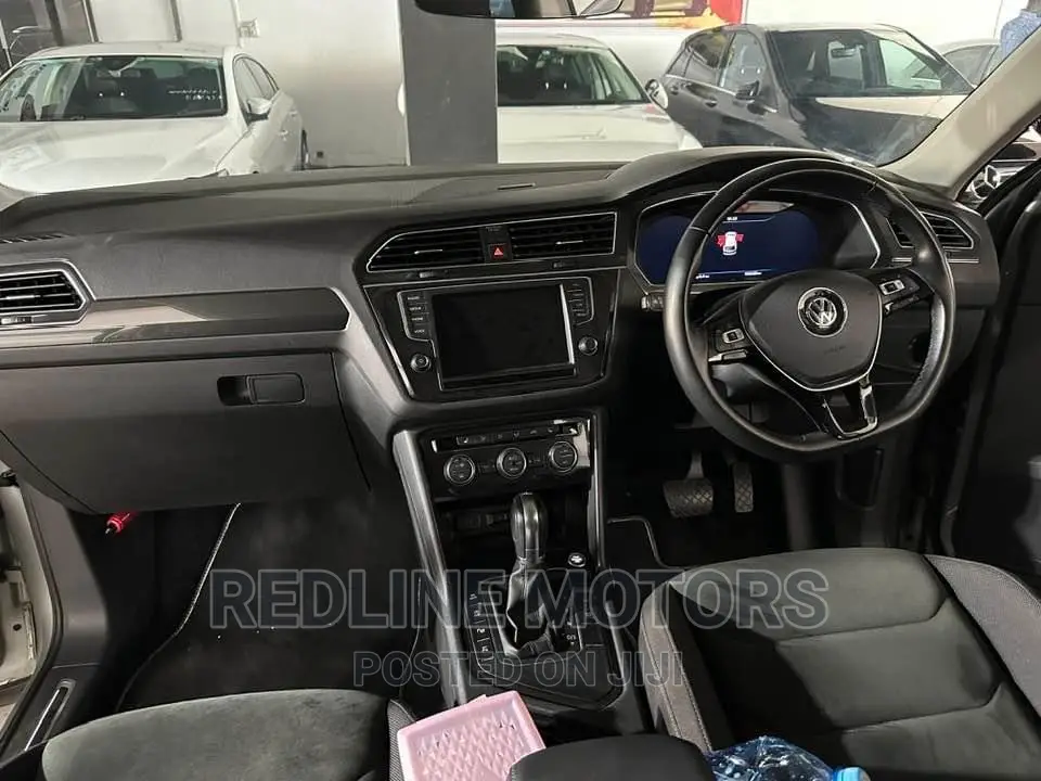 Volkswagen Tiguan 2017 Silver