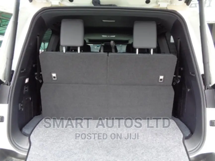Toyota Land Cruiser 2021 Pearl