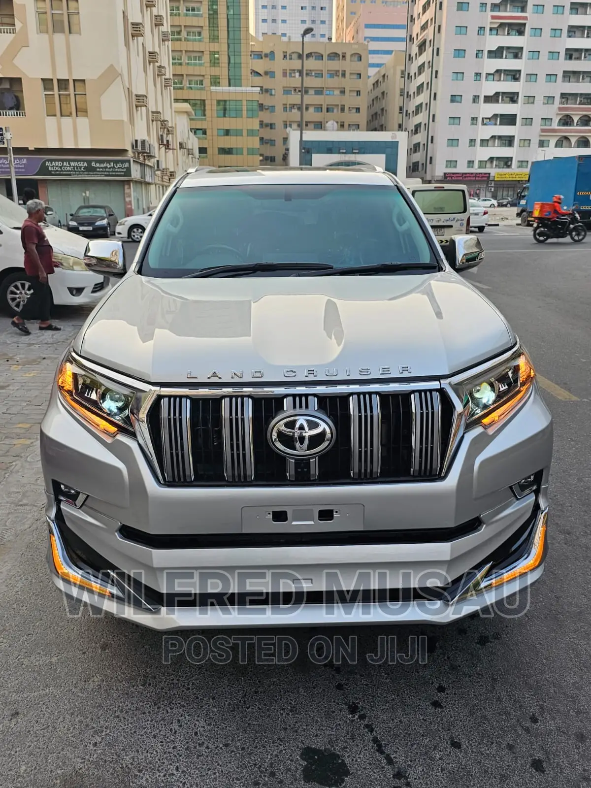 Toyota Land Cruiser Prado 2.8 2017 Silver